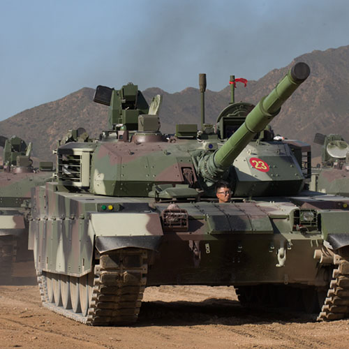 八發(fā)八中！兵器工業(yè)集團(tuán)多款“裝甲與反裝甲”武器首次公開實(shí)彈射擊